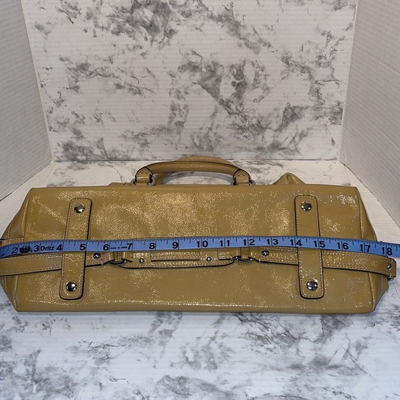 Coach Patent Leather Satchel  🩷💜 BEAUTIFUL 🩷💜 - Picture 14 of 14